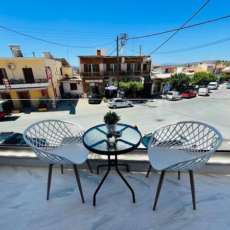 Xenios Suites Ligourio Exterior photo