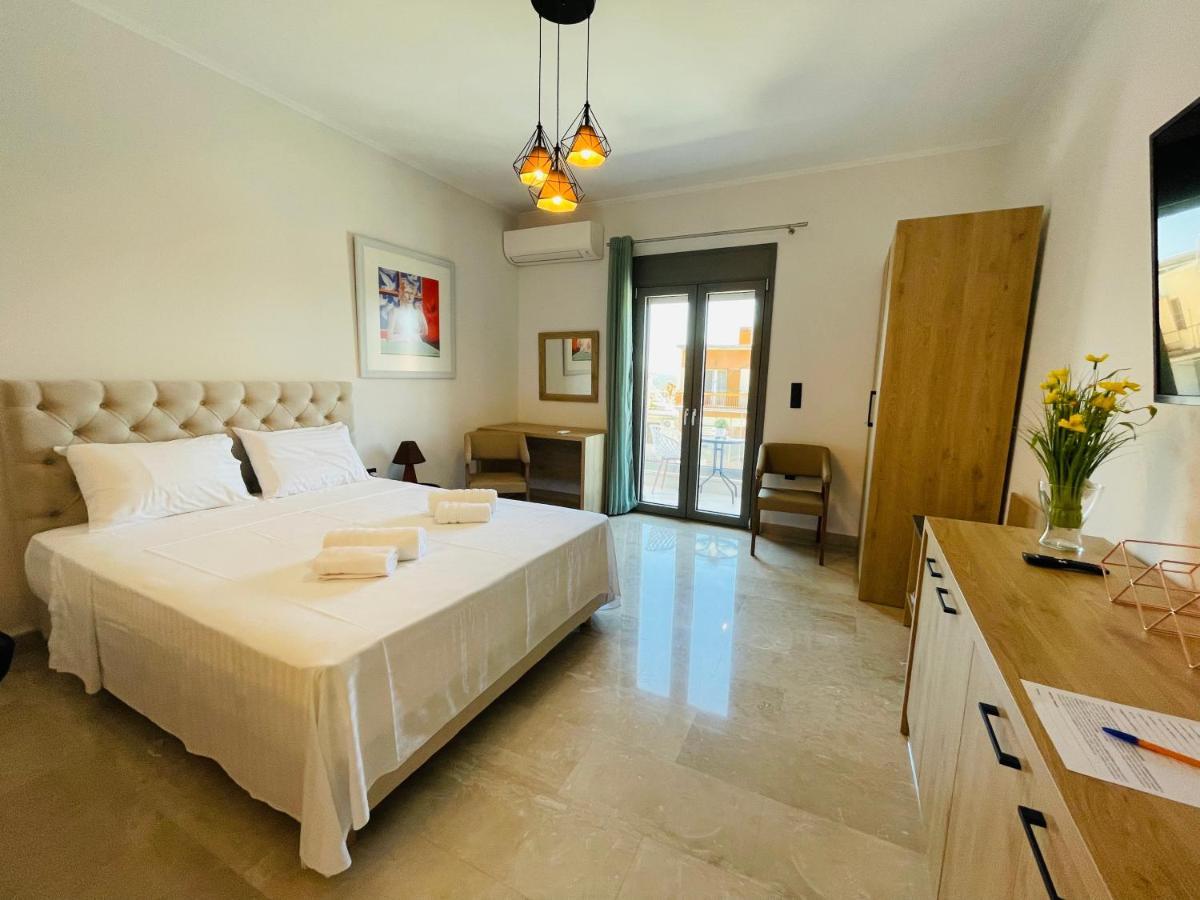 Xenios Suites Ligourio Exterior photo