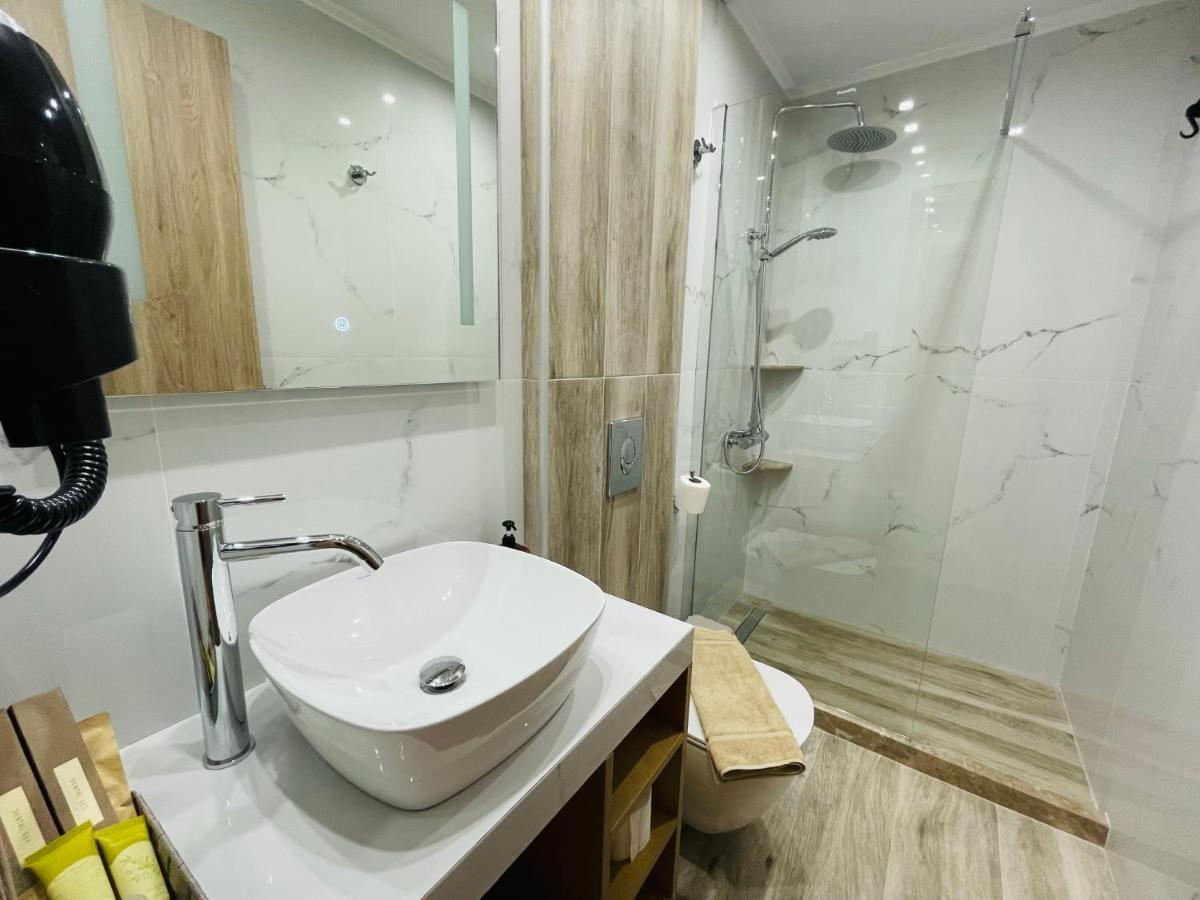 Xenios Suites Ligourio Exterior photo